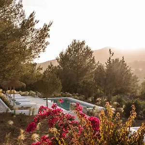 Domo Agroturismo Santa Eulalia del Río